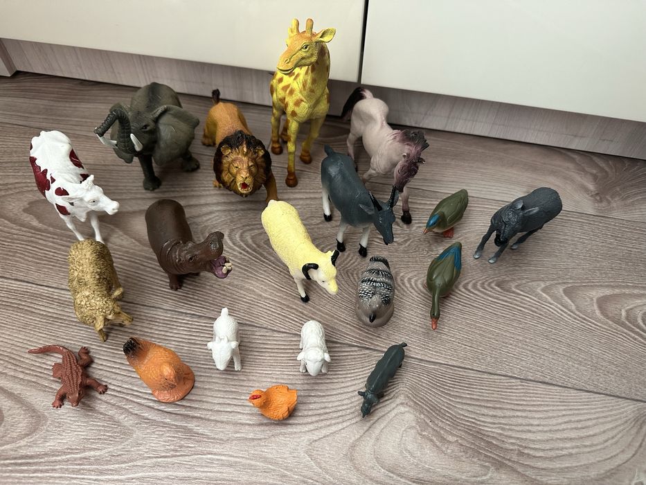 Тваринки, фігурки тваринок