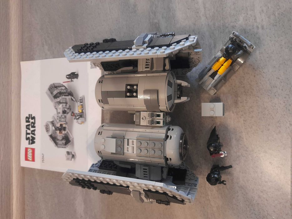 Lego Star Wars bombowiec 75347