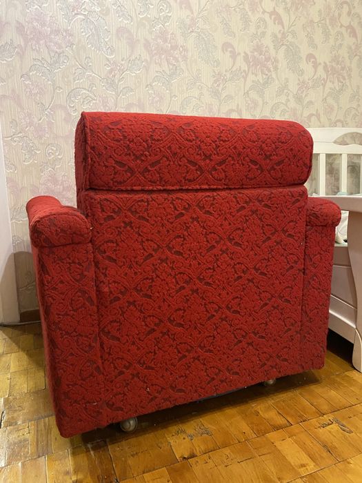 Кресло мягкое, крісло мʼяке у дуже гарному стані