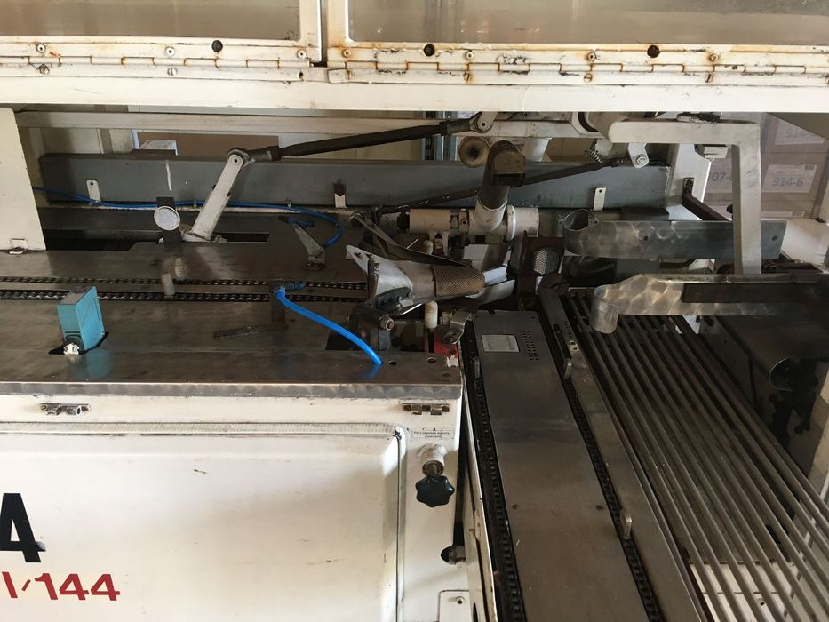 Машина для упаковки Hartmann