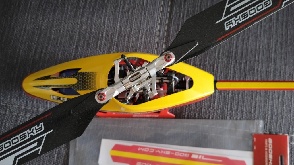 Goosky S2 RC helikopter RTR 2xLipo T8 nadajnik
