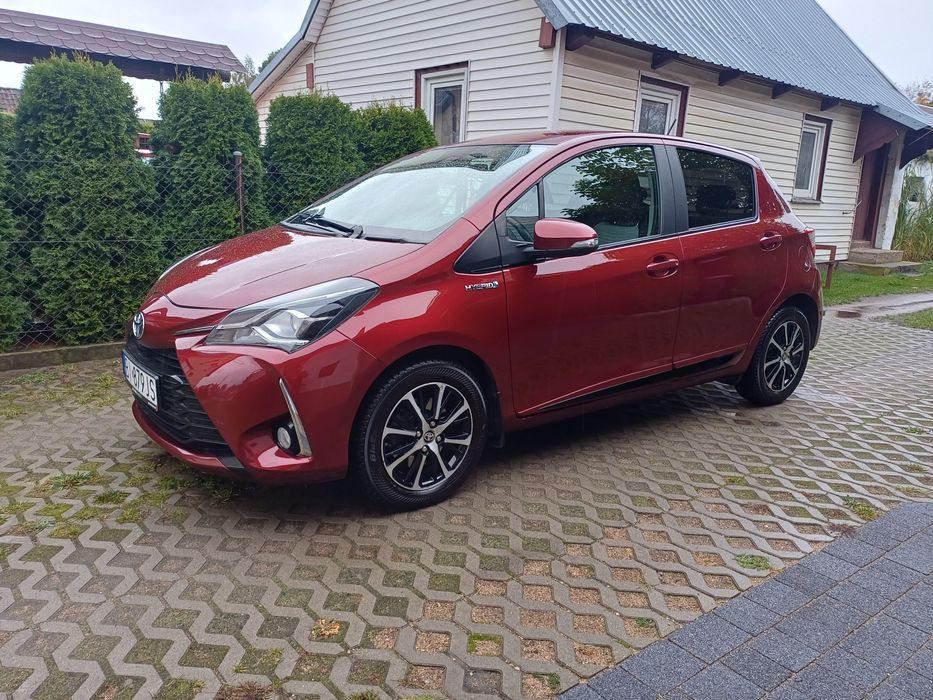Yaris lift 2017 rok 94 tys km 1.5 Hybryda STYLE Automat