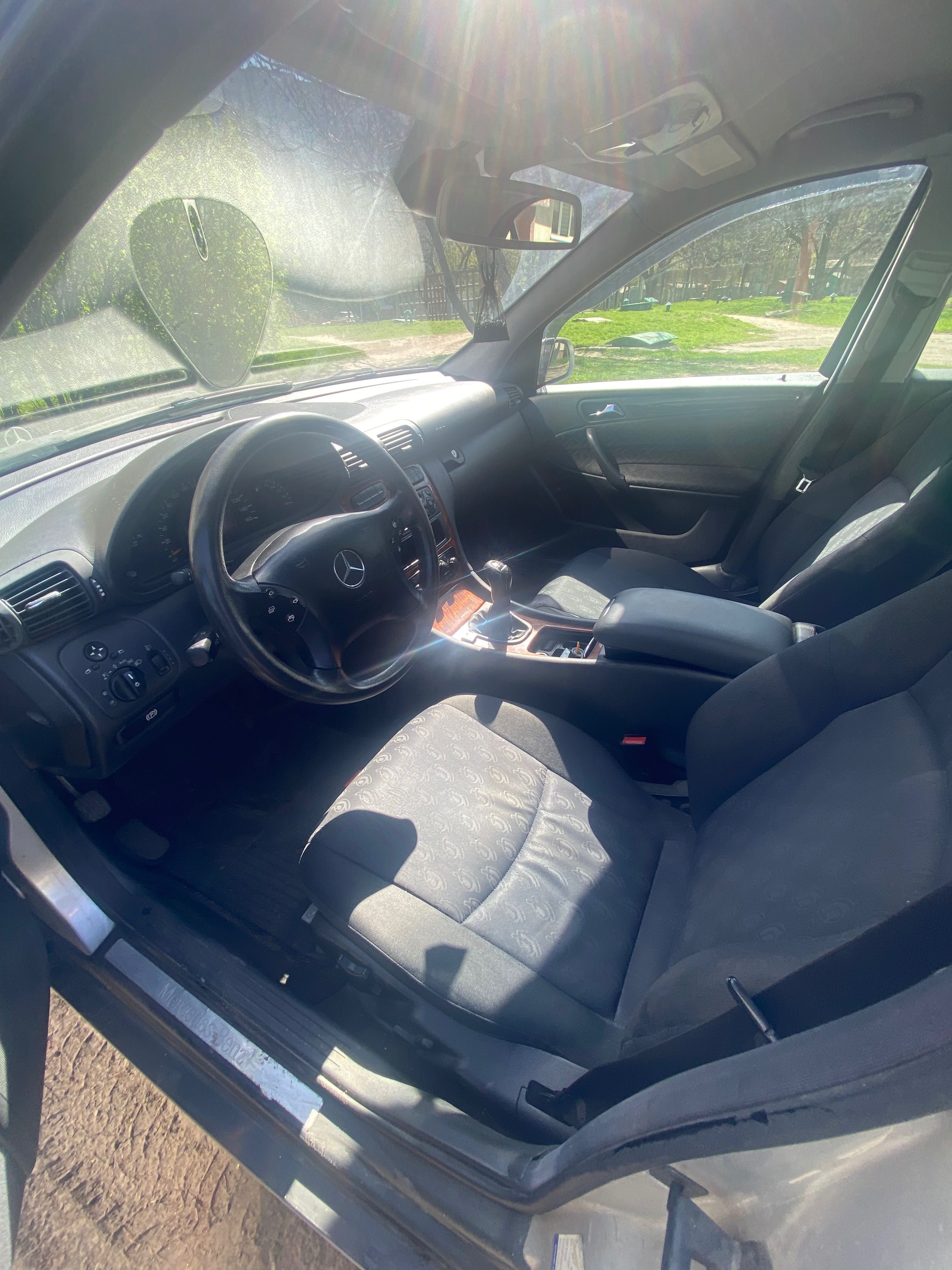 Мерседес Бенц w203
