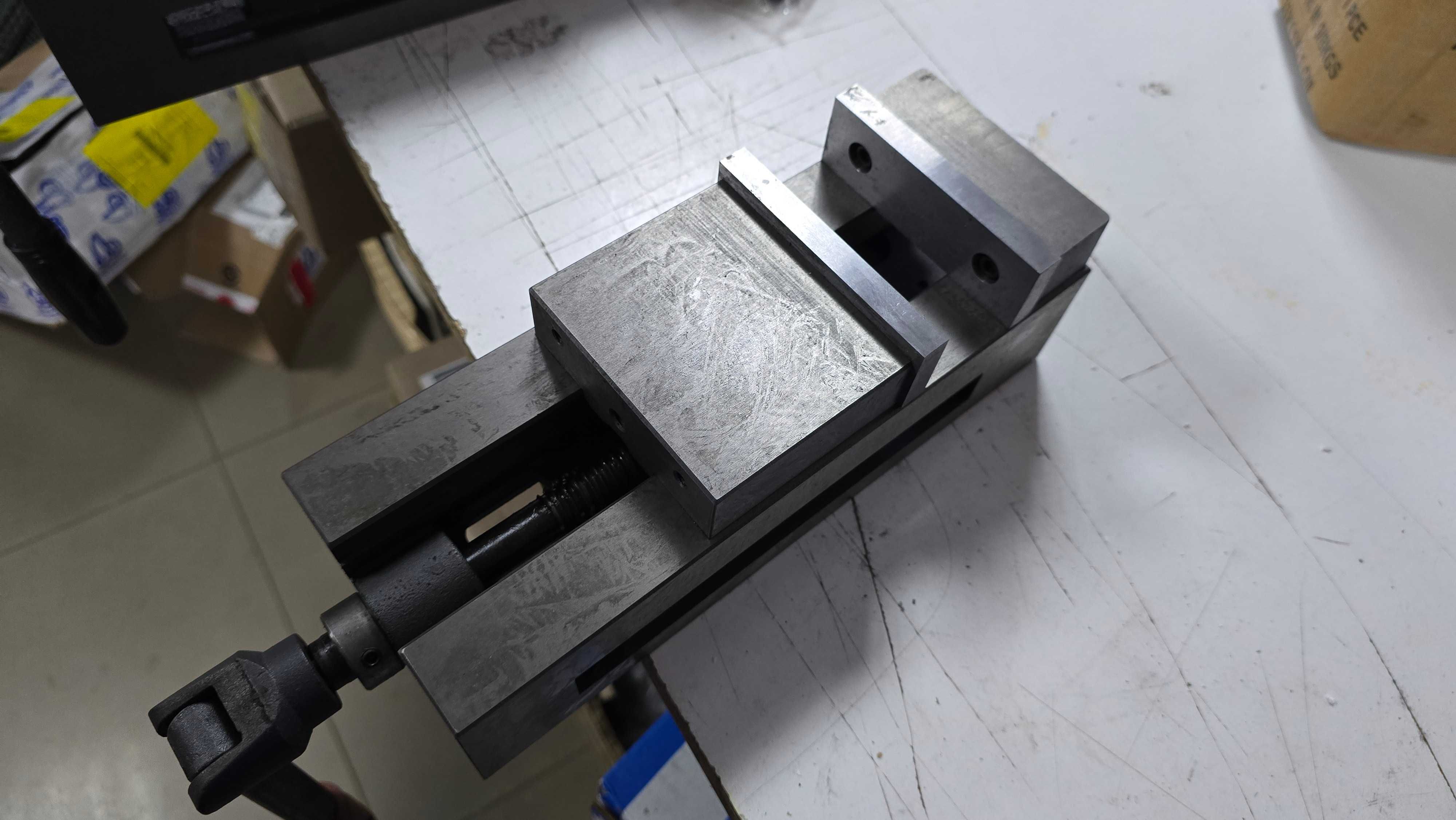 Тиски прецизионные станочные QM16100N. QM16160N. (лещата)