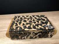 Stara drewniana szkatułka zdobiona 16x9,5x4 cm