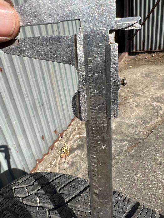 Opony zimowe 195/65R15 Nokian