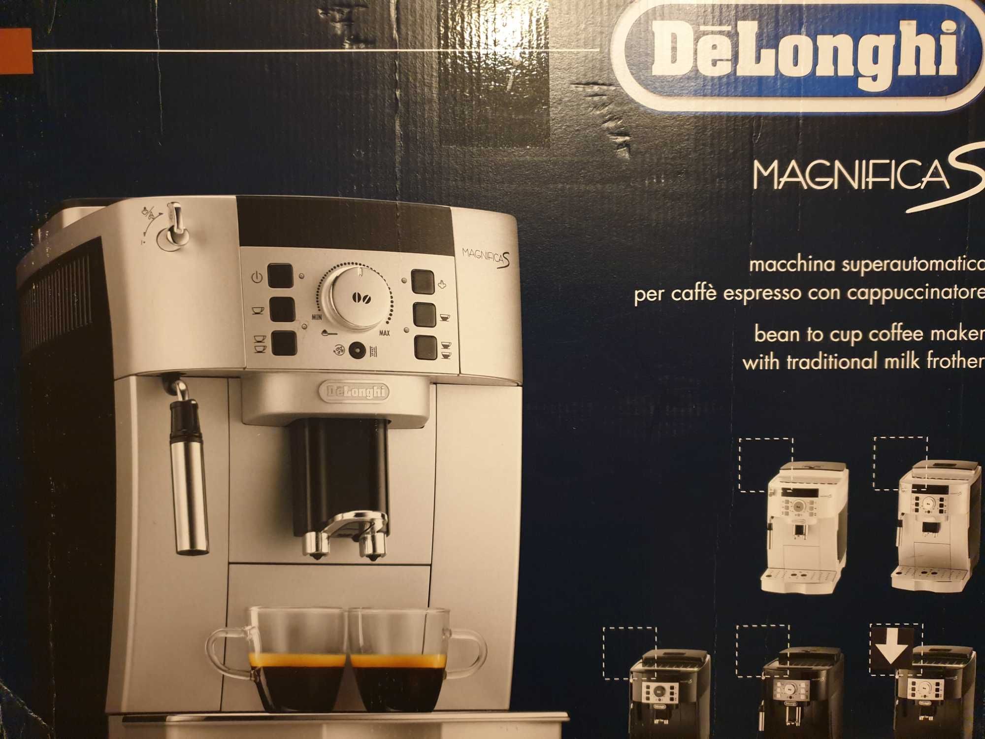 Кофемашина DeLonghi ECAM 22.110 B Magnifica  (витрина из Германии)