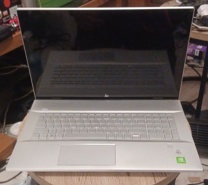 HP ENVY 17 17-ce1907nz procesor i7 10th generacji Win 11