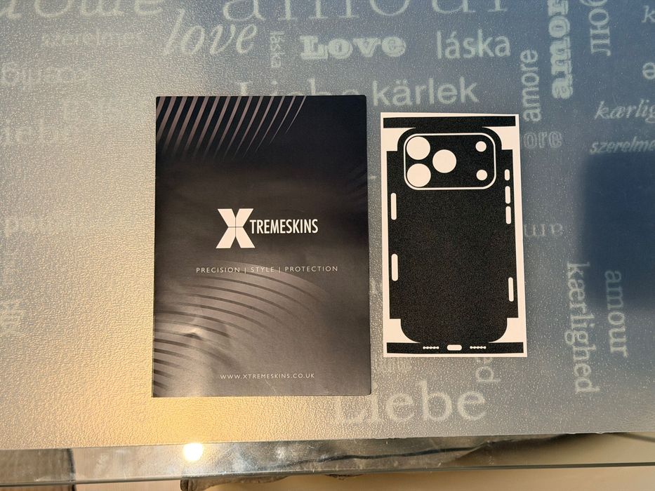 Película Skin para iPhone 17 Pro