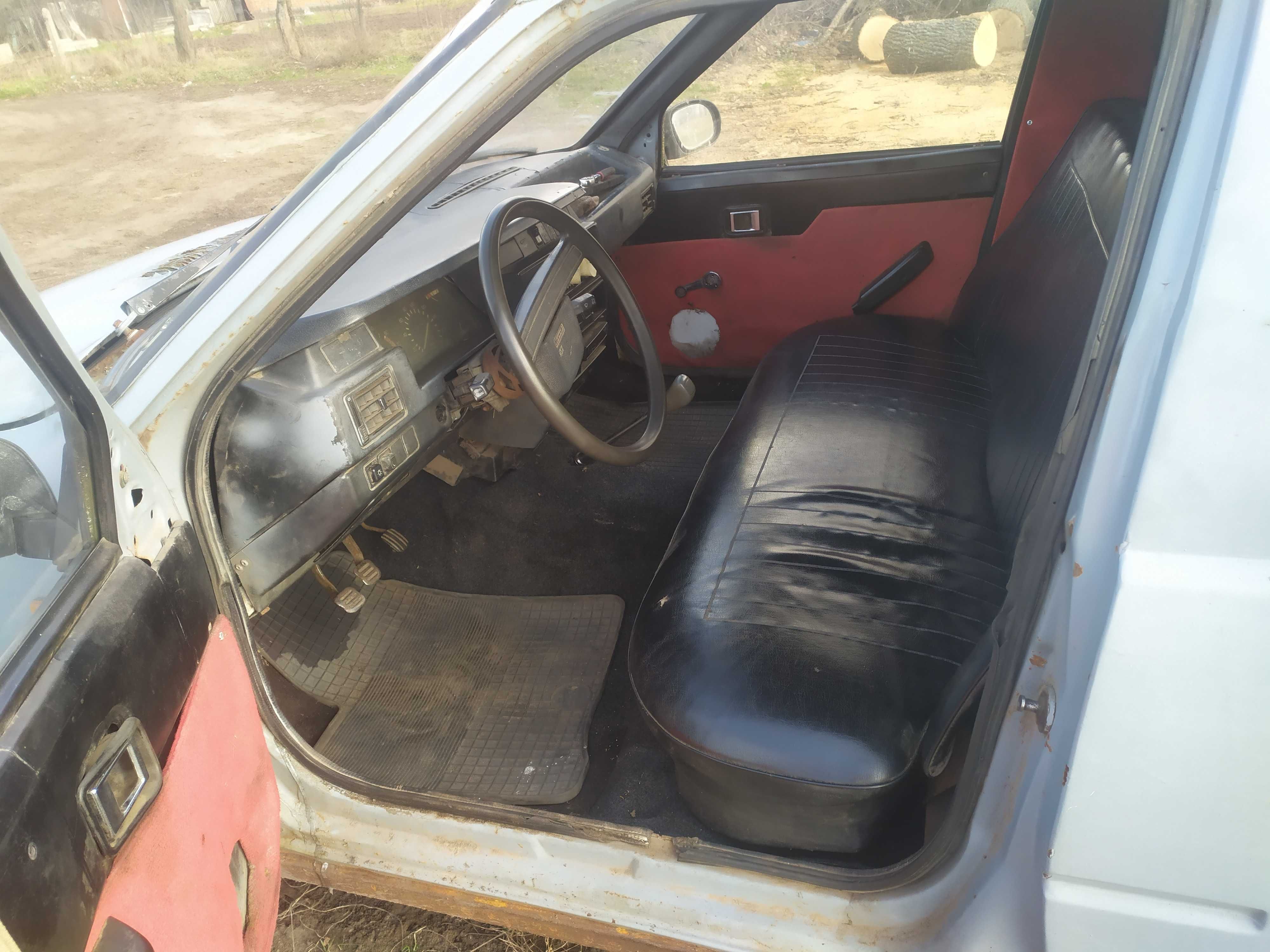 Продам авто для роботи Иж ода 2717