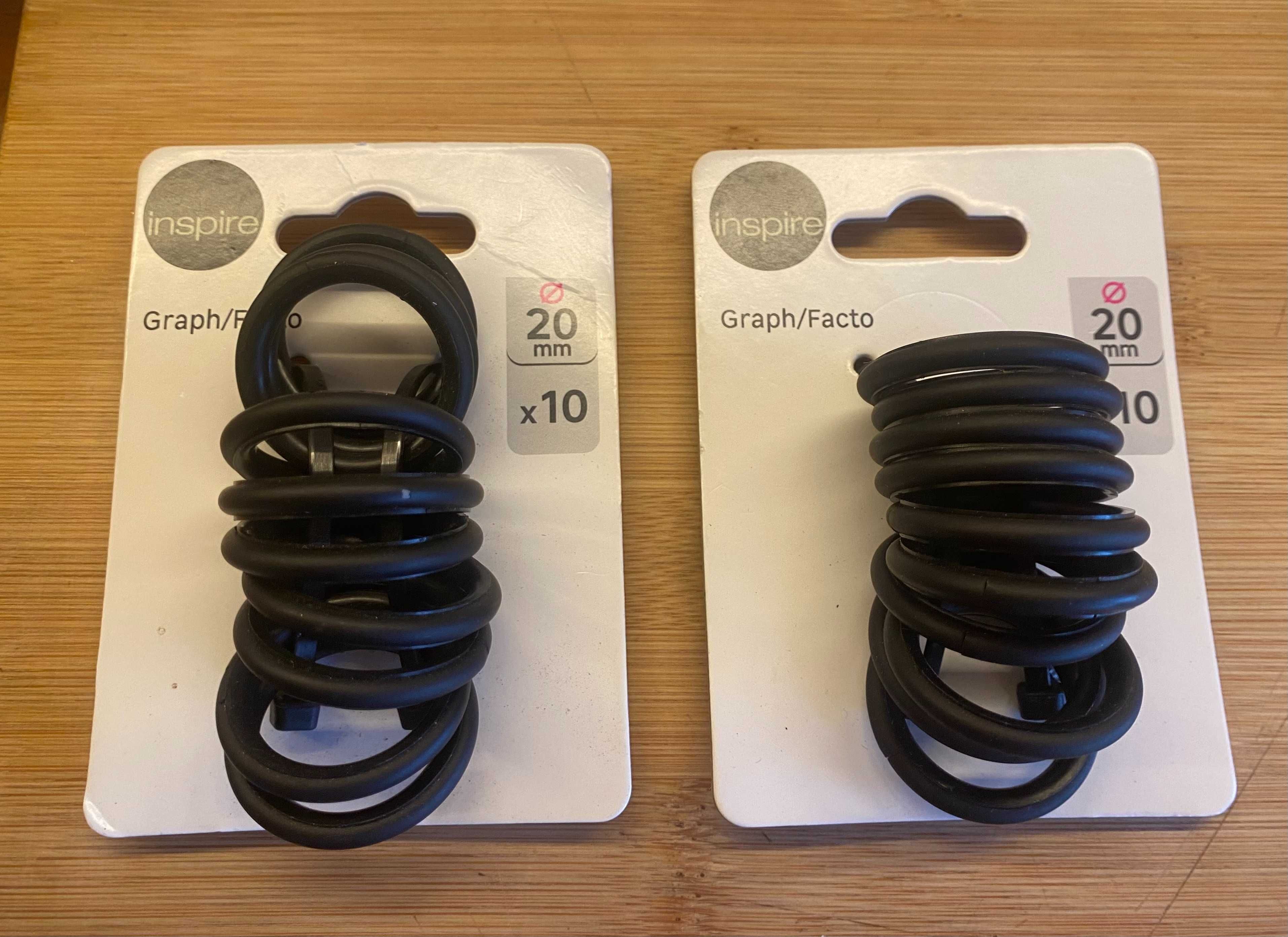 Argolas de cortina em metal preto
