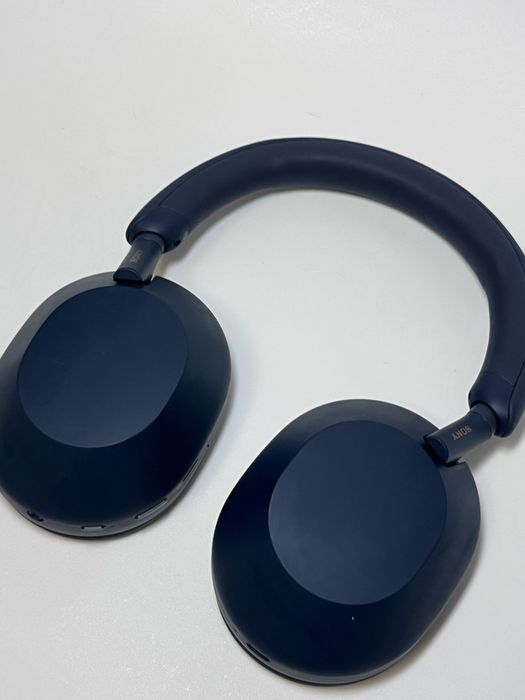 Наушники Sony WH-1000XM5