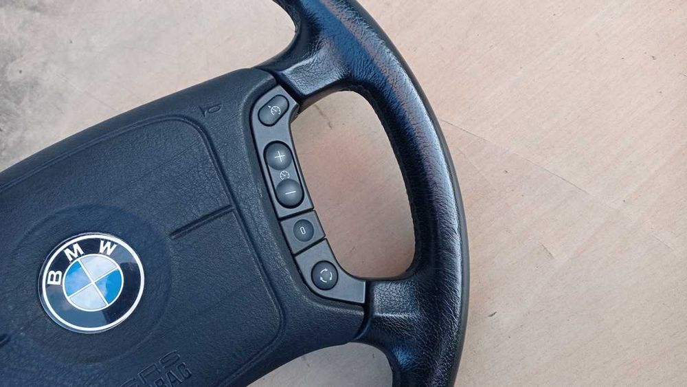 Idealna Fabryczna Kierownica Obszyta Skórą + Multifunkcja BMW E38 E39