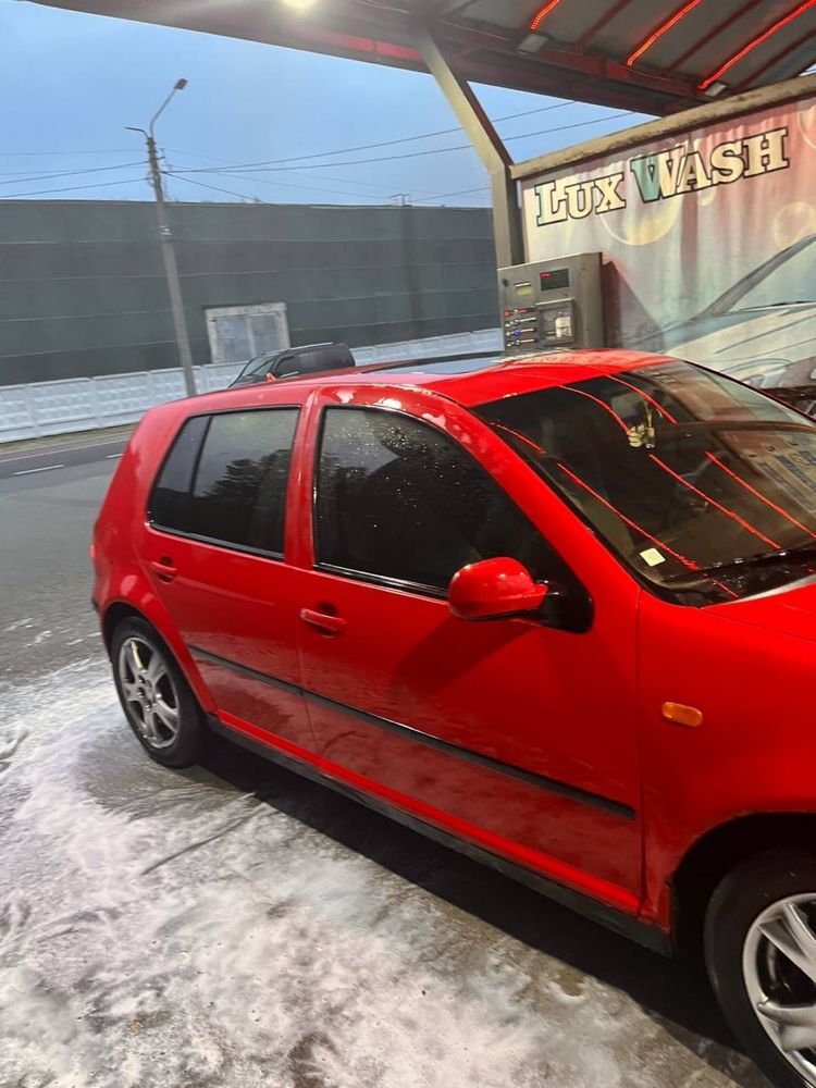 Продам Golf 4 1.4