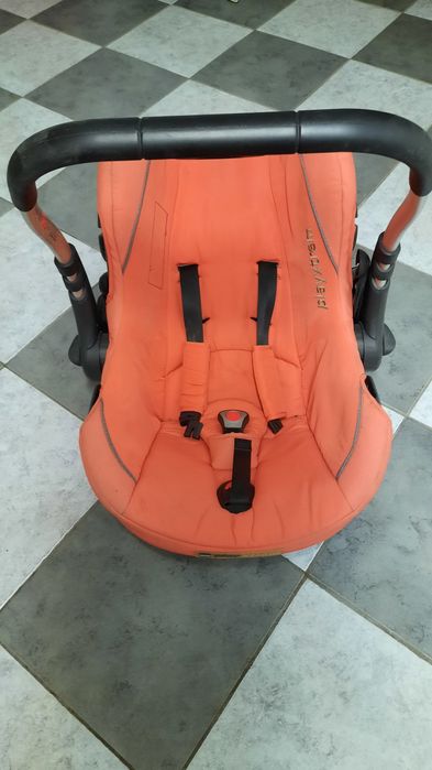 Nosidełko\fotelik samochodowy playxtream 0-10kg