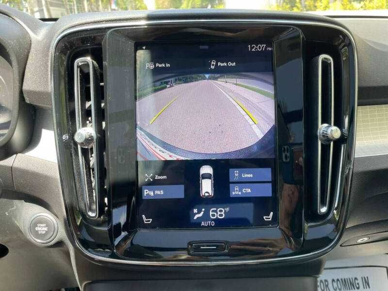 Volvo XC40 T5 Momentum 2019