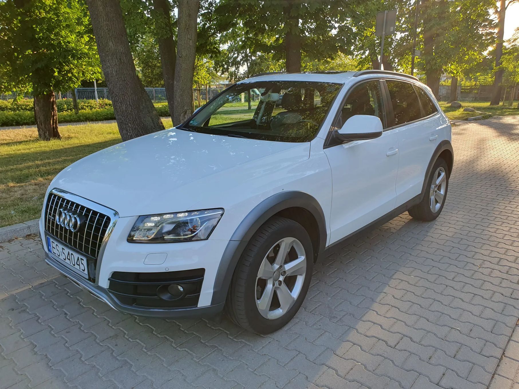 Audi Q5 POLSKI SALON 4x4 ALLROUD Stan Idealny Panoramiczny Dach