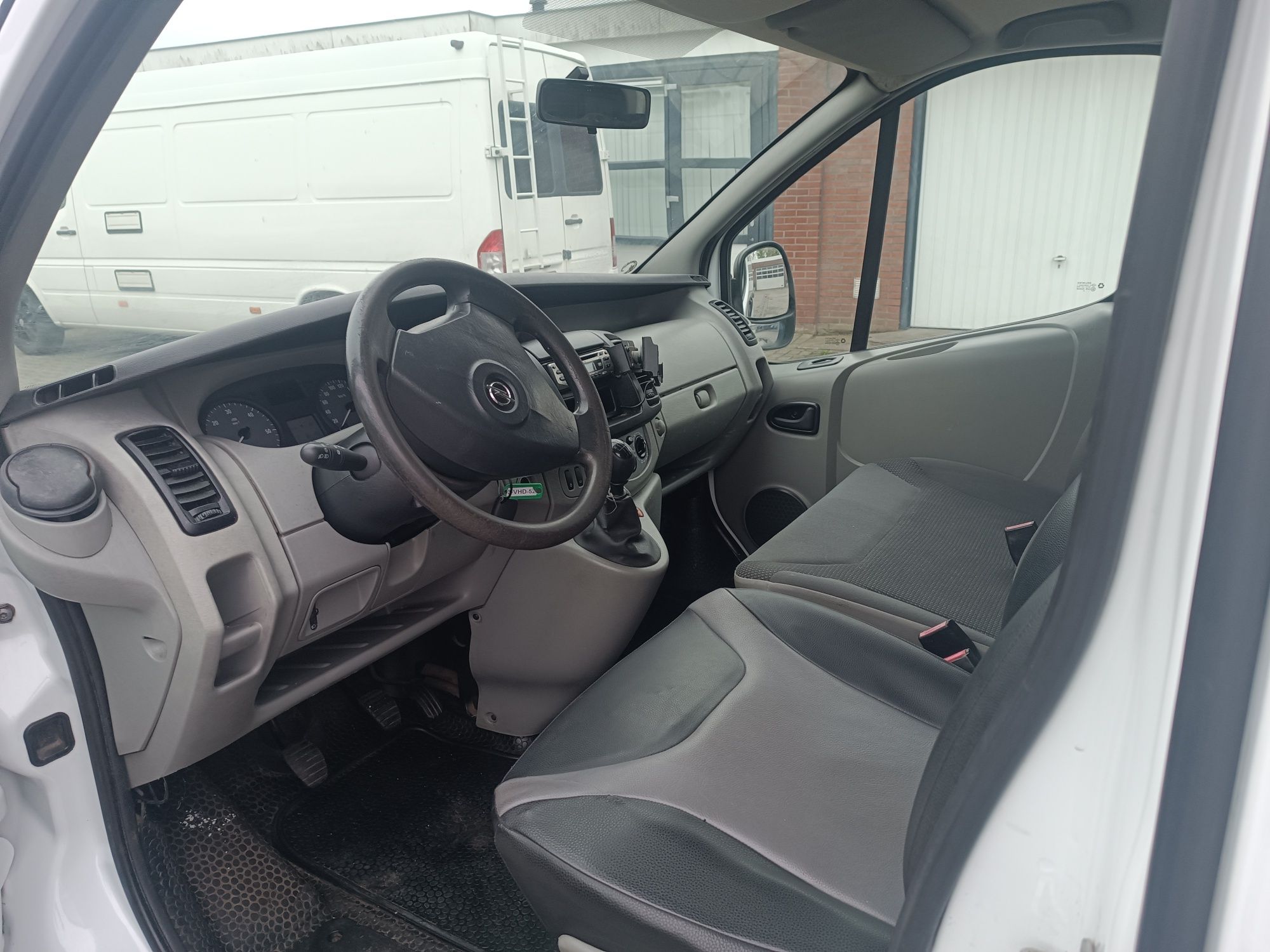 Opel Vivaro Long klima sprowadzony
