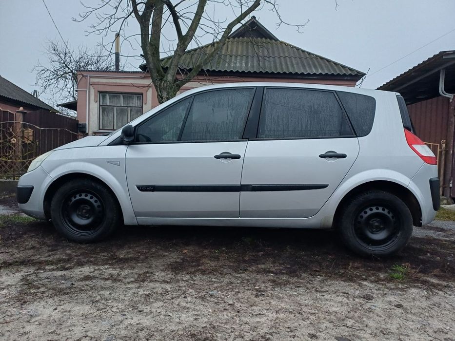 Продаю Renault Megane Scenic II, 2005 року, 1.6 бензин