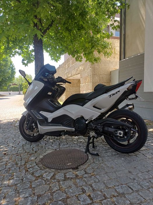 yamaha T-max 530