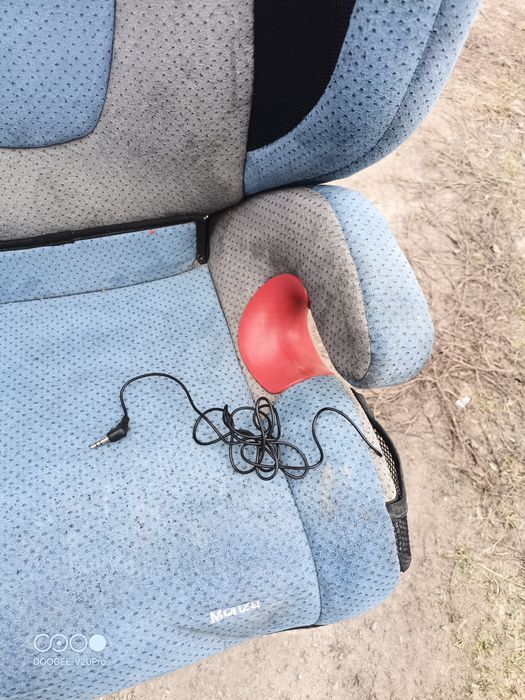 Продам дитяче крісло RECARO  б/в