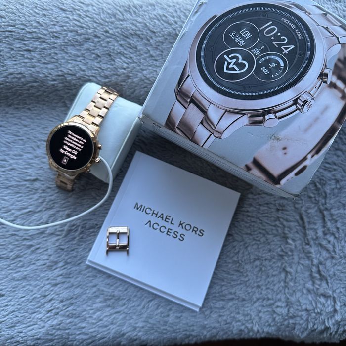 Жіночі Смарт-Годинник Michael Kors MKT5046