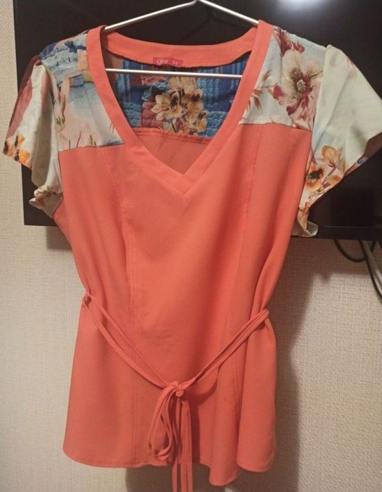 Зручний якісний костюм фабричного виробництва