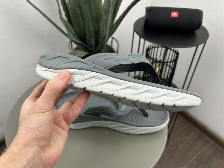 Оригінал! Тапочки шльопки Hoka Ora Recovery 41 розмір М06333