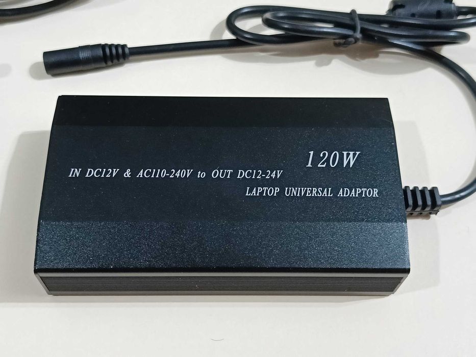 Універсальний зарядний пристрій для ноутбуків 120W
