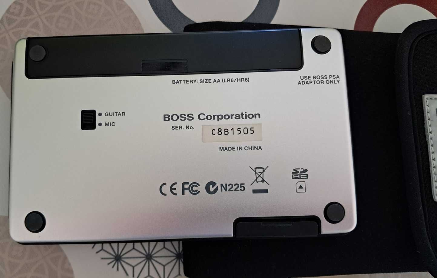 BOSS BR80 - gravador multipista com efeitos.