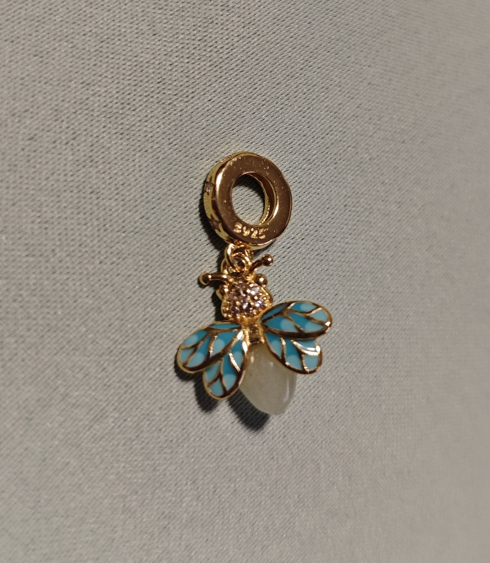 Charms do Pandory świecący robaczek świętojański nowy