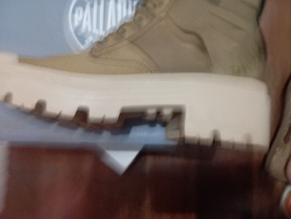 Bota Palladium novas n38