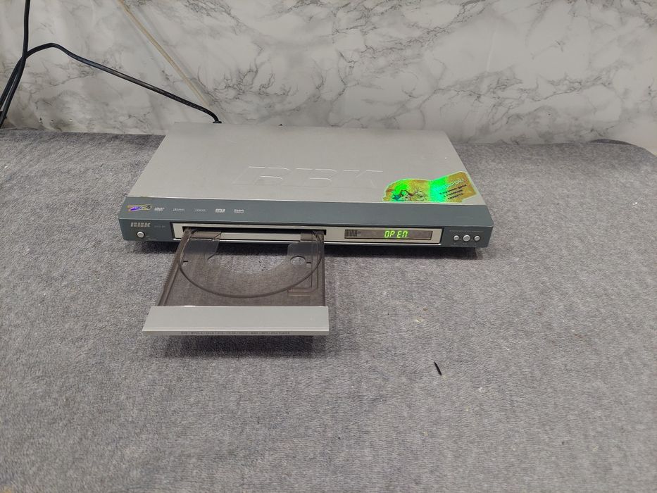 DVD BBK медиапроигрователь