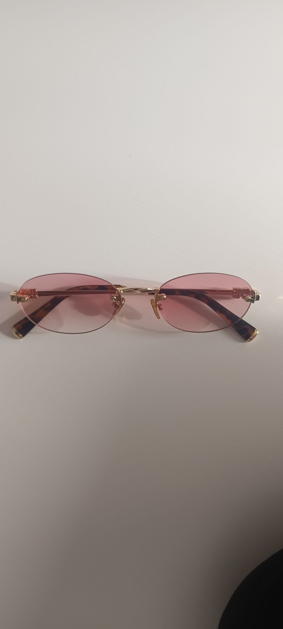 Óculos de sol miumiu
