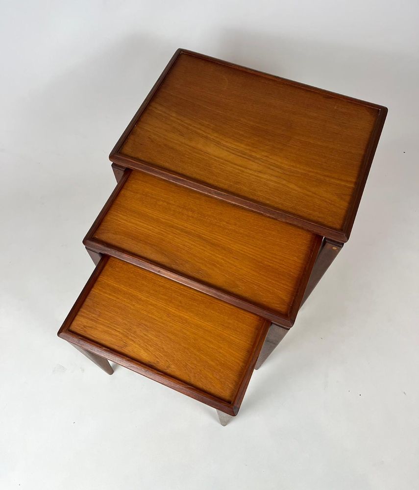 Mesas de encaixe mid century