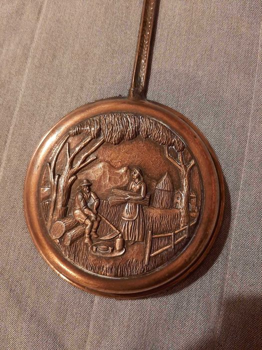 Miedzioryt z mosiądzem patelnia mini na ścianę