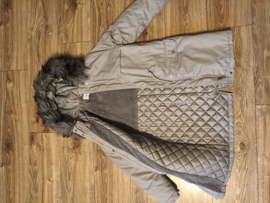 Kurtka ciepła Reserved 140cm