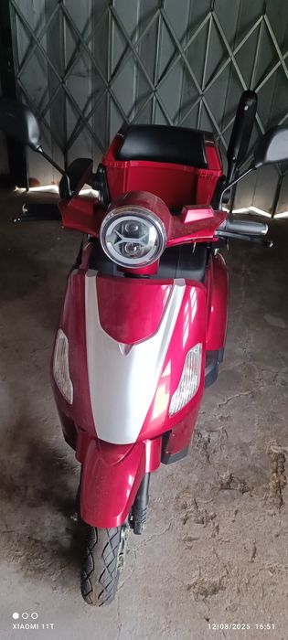 Mota Mobilidade reduzida 3 rodas NOVA