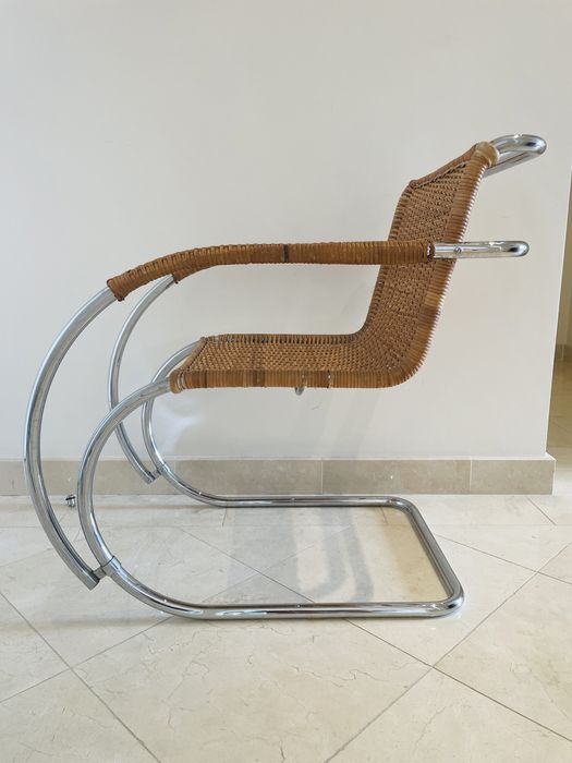 Cadeira original Mies van der rohe MR20 palhinha rattan