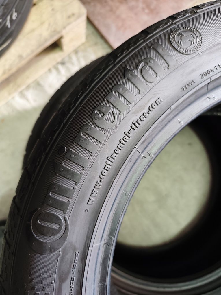 Pneus 235/50zr17 Continental ConriSportContact 3 com 85% piso