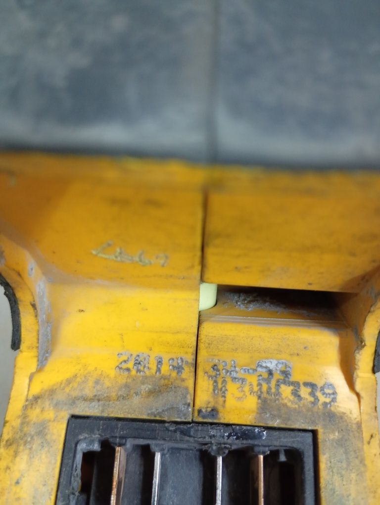 DeWalt dch253 młotowiertarka