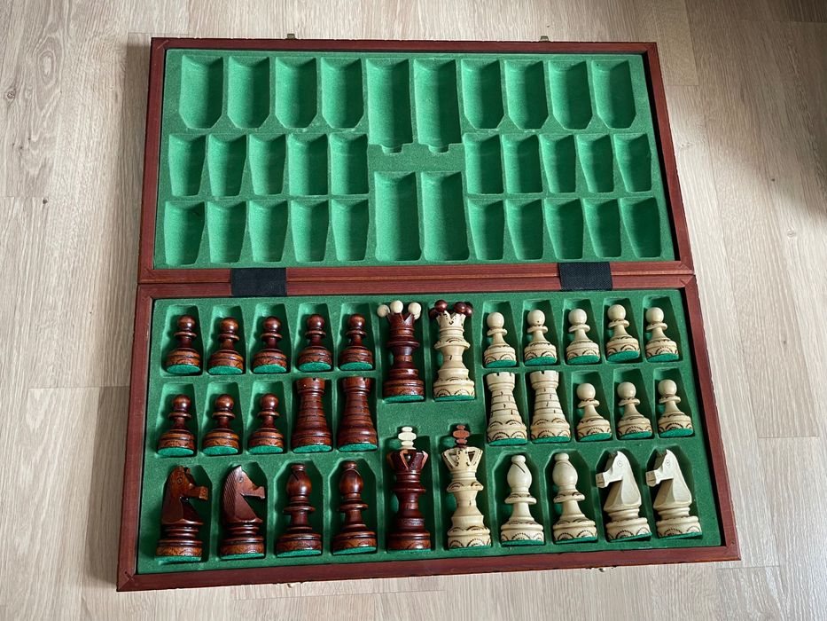 Дерев’яні шахи Амбасадор де Люкс