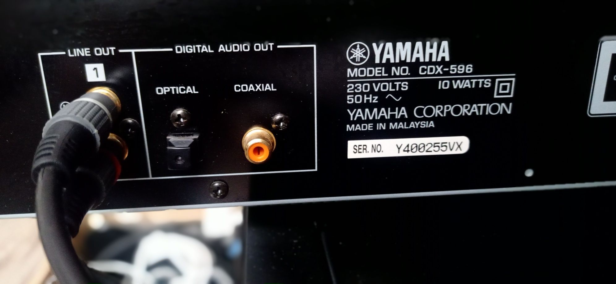 Yamaha CDX 596 odtwarzacz płyt CD