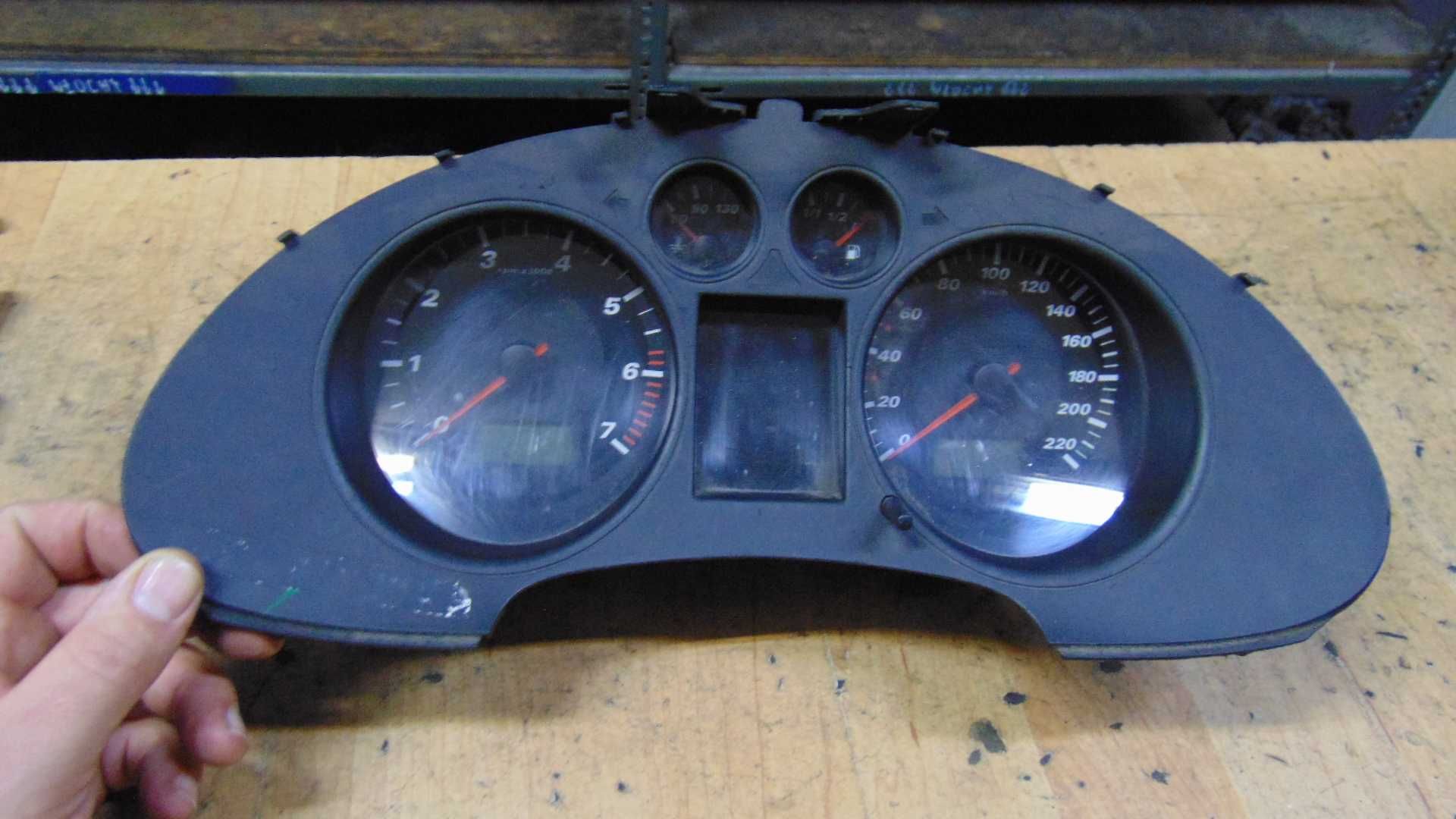 Maj55 Licznik prędkościomierz zegary seat cordoba 03r 1.4 16v wysyłka