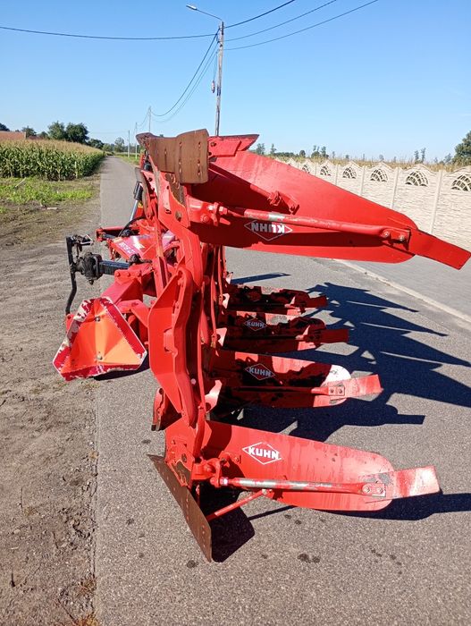 Kuhn master 122 4 skibowy