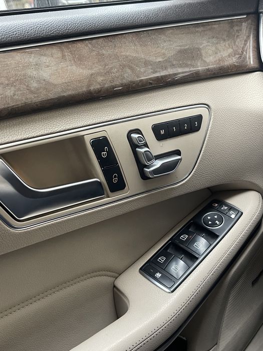 Mercedes benz Е220d 2013