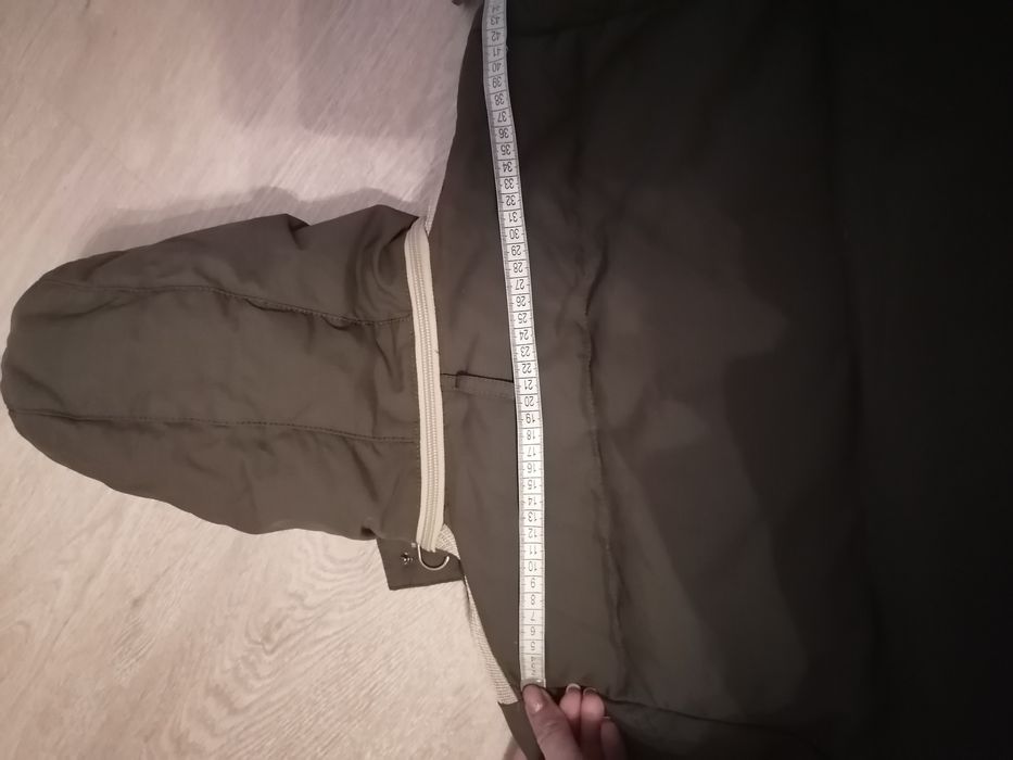 Зимова куртка на хлопчика 11-12 років