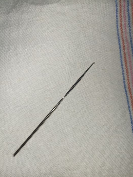 Крючок для вязания шитья