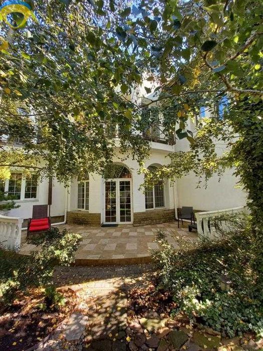 Продам комфортный дом на Фонтане.