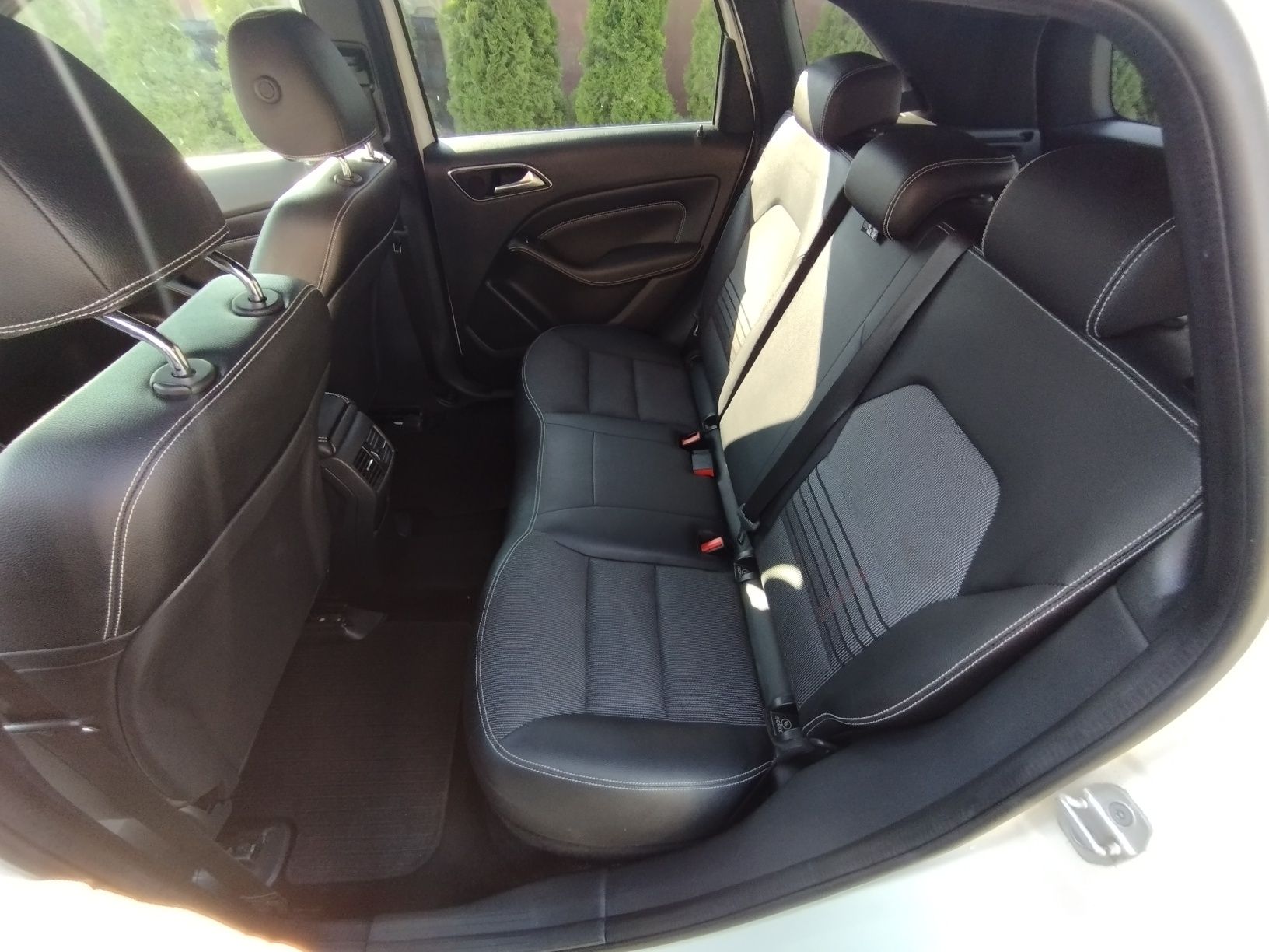 Mercedes B 250 електро 2015 31 kwt